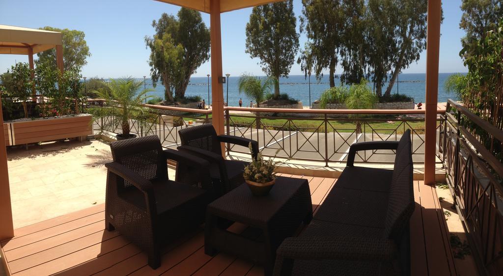 Darlex Apartments Galatex Beach Center Limassol Eksteriør billede