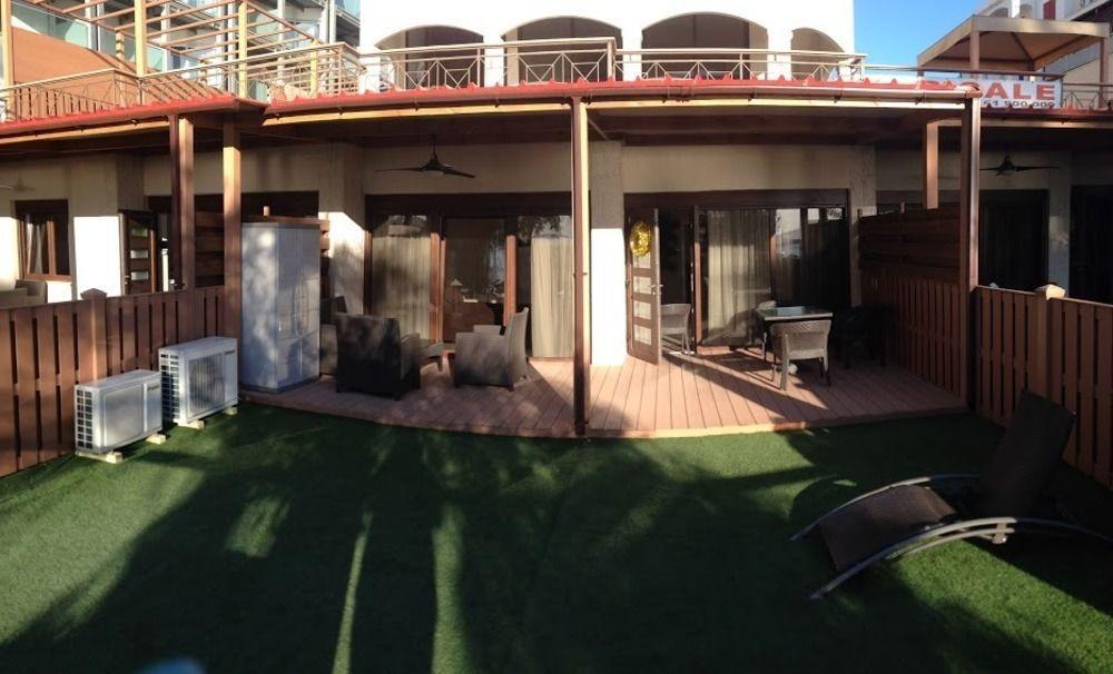 Darlex Apartments Galatex Beach Center Limassol Eksteriør billede