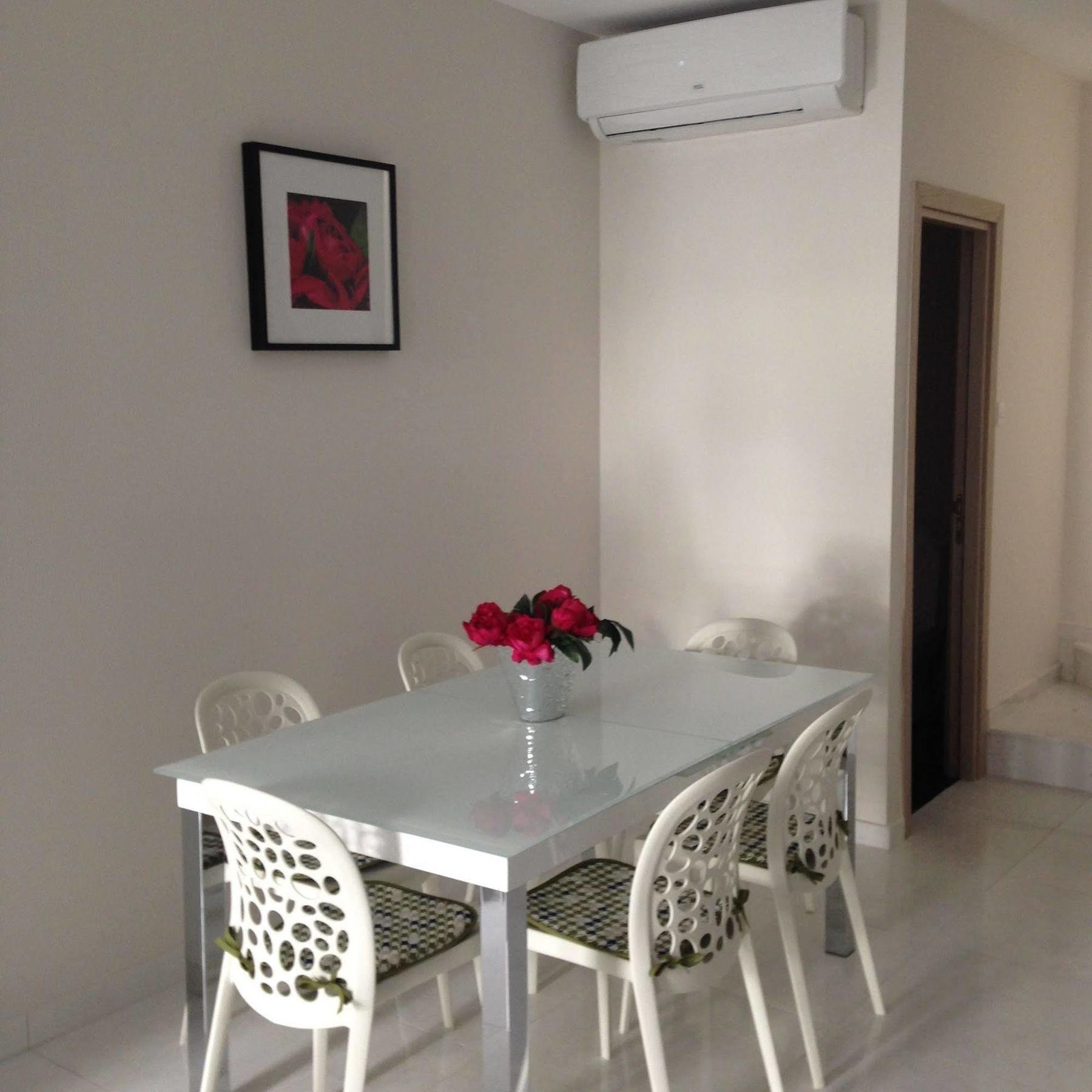 Darlex Apartments Galatex Beach Center Limassol Eksteriør billede