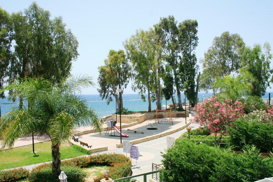 Darlex Apartments Galatex Beach Center Limassol Eksteriør billede