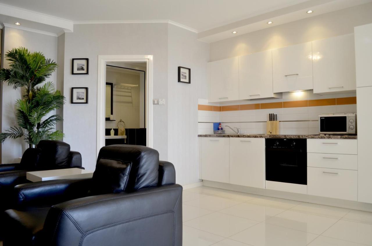 Darlex Apartments Galatex Beach Center Limassol Eksteriør billede